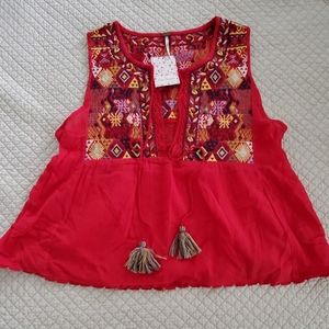 Free People Bohemian Cropped Flowy Red Top sz M Embroidered tassels